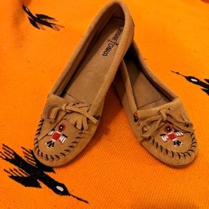 Minnetonka Beaded Moccasins